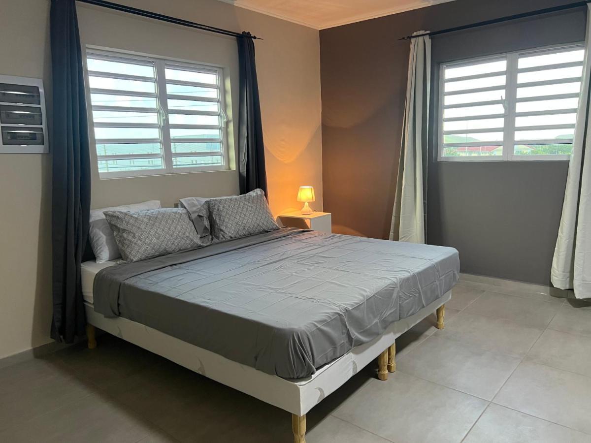Cataleya Apartments Near Airport Willemstad Exteriér fotografie